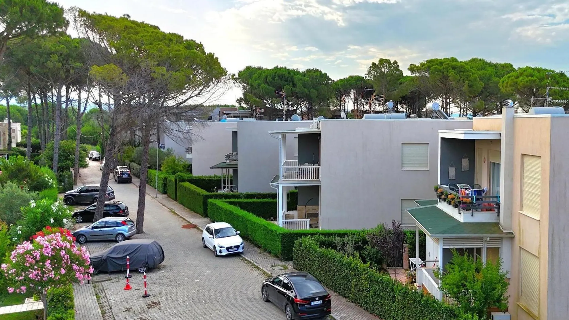 Apartment For Five Guests Plazhi San Pietro